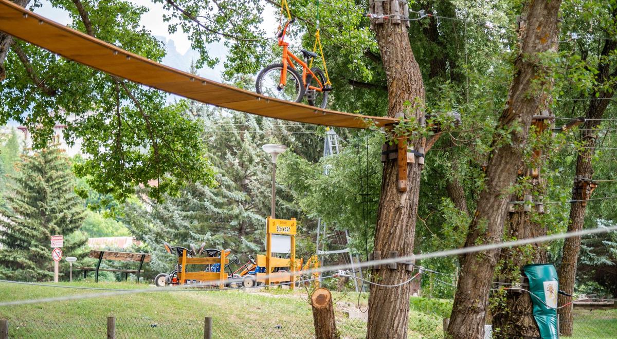 Jungle Kid - Parcours aventure enfant aunplan d'eau de Jausiers - Jungle Kid