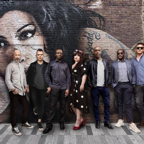 The Amy Winehouse Band en concert à Barcelonnette - The Amy Winehouse Band