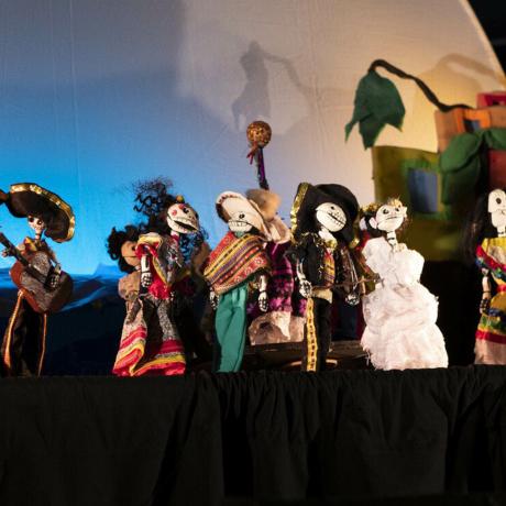 Spectacle de marionnettes ¡Fiesta ! de los muertos - Fête des Morts_Jausiers