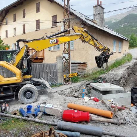 Jausiers_Sanières_enfouissement réseaux_Briançon Jausiers_Sanières_enfouissement réseaux_Briançon