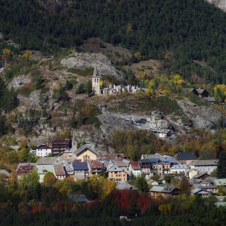 Panorama_Le Planet_cimetière du Chastel_Jausiers_Marina D. Panorama_Le Planet_cimetière du Chastel_Jausiers_Marina D.