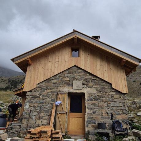 Cabane Grange Communes_travaux_Jausiers