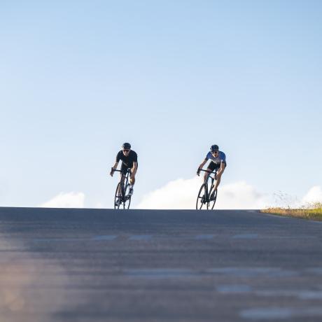 ©AD04-Nicolas Duye_HD_Cycliste_col de Restefond.jpg