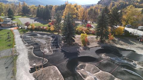 Pumptrack_Jausiers_vue d ensemble